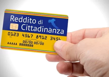 Reddito di cittadinanza, in arrivo la stretta del governo Meloni: ecco chi rischia di perderlo