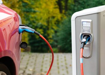 Arriva il nuovo bonus per le colonnine di ricarica delle auto elettriche