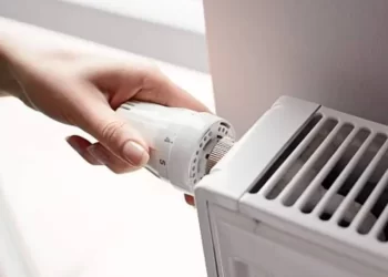 Caro bollette, nuove norme per limitare il consumo di gas: Il ministro Cingolani ha firmato il Decreto