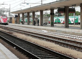 Sospeso per guasto alla linea elettrica traffico ferroviario tra Caserta e Capua