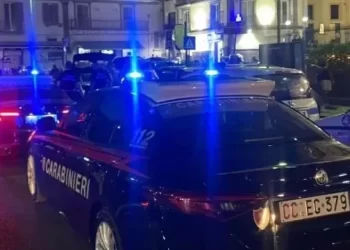 Giugliano in Campania, nella notte blitz dei carabinieri: setacciate le zone della movida