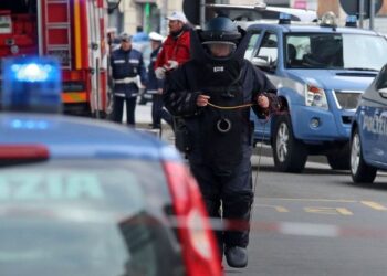 Portici, due bombe trovate sulla rampa dell’autostrada: erano in uno zaino