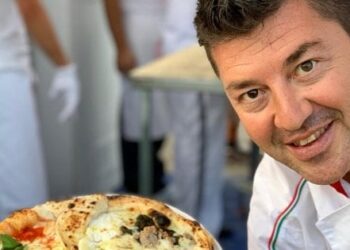 A Errico Porzio, maestro pizzaiolo, va il premio 3 Galletti