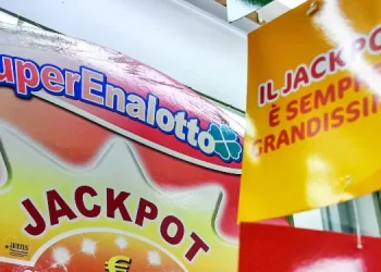 Superenalotto, ad Aversa e Sant’Arpino sfiorata la vincita record da oltre 300 milioni di euro