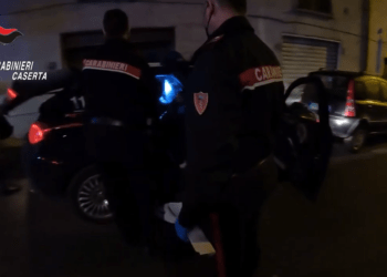 Traffico di droga, blitz dei carabinieri della Compagnia di Marcianise: 4 persone tratte in arresto (Video e foto)