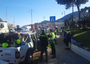 Frana a Ischia, in partenza da tutta la Campania volontari della Protezione civile: personale anche da Aversa