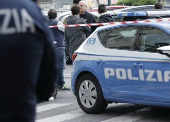 Napoli, agguato nel rione Traiano: 23enne, figlio del ras del clan Grimaldi, ricoverato in pericolo di vita