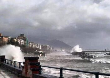 Nuova allerta meteo per le regioni meridionali: Nubifragi potranno colpire anche la Campania