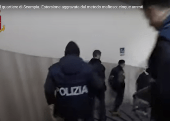 Estorsione aggravata dal metodo mafioso: cinque arresti nell’area a nord di Napoli (Video)
