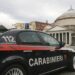 Venditore ambulante accoltellato e rapinato da una baby gang in Piazza Plebiscito a Napoli