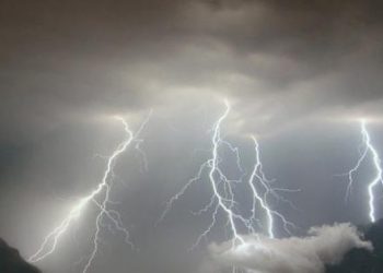 Nuova allerta meteo in Campania: in arrivo piogge e temporali