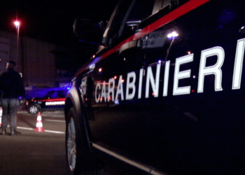 Spari nella notte a Cardito: nel mirino un’abitazione e un’auto parcheggiata