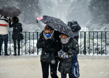 Meteo, arriva freddo polare in tutta Italia: possibili nevicate in bassa quota