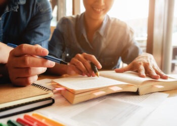 Scuola, in arrivo il docente tutor per ogni classe: figure con formazioni ad hoc e più retribuite