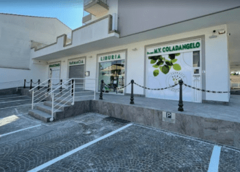 Trentola Ducenta, ladri in azione nella notte, furto alla farmacia Liburia di Via Circumvallazione