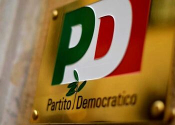 Tesseramento Pd sospetto a Caserta: annullate 3 mila iscrizioni