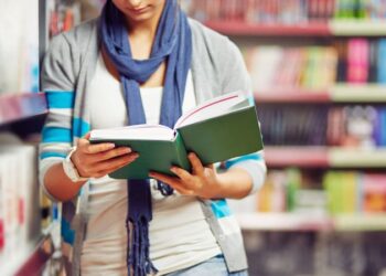 Bonus cultura, al via le domande per i nati nel 2004: come richiedere i 500 euro su 18app