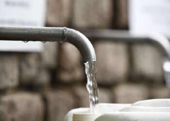 Allarme siccità, acqua potabile a rischio: il governo pensa a un commissario e a razionamenti