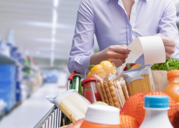 Prezzi ancora alle stelle. Rincari record per pasta, pane e olio di girasole