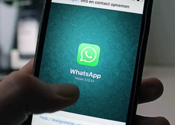 WhatsApp, possibilità di inserire messaggi vocali nell’aggiornamento di stato: Ma non solo