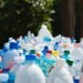 Arriva una nuova plastica riciclabile all’infinito: studio pubblicato su Science Advances
