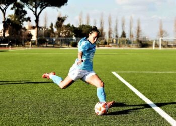 Il Napoli Femminile scende in campo per dare un calcio agli stereotipi di genere