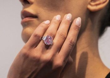 Un diamante rosa estremamente raro, stimato 35 milioni di dollari, sarà presto messo all’asta
