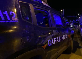 Quartiere Fuorigrotta, getta 1 kg di cocaina dalla finestra, 37enne arrestato: sequestrati anche 50mila euro