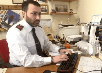 La droga arriva per posta. Ma arrivano anche i carabinieri: sequestrati 4 chili di marijuana nel centro spedizioni