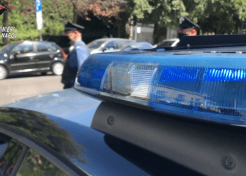 Rubavano scooter nel parcheggio del centro commerciale “Quarto Nuovo” di Quarto Flegreo: 2 arrestati (Video)