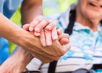 Alzheimer, la scarsa qualità del sonno un fattore scatenante: Lo studio condotto da medici italiani