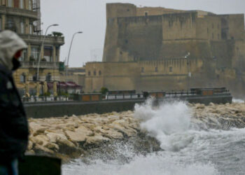 Meteo Napoli e Campania: Domenica delle Palme con freddo artico