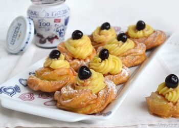 Zeppole di San Giuseppe, prezzi alle stelle: con crema e amarena a 4,50 euro, è probabilmente troppo