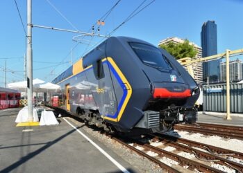 In Campania più treni regionali: 20 nuovi collegamenti nei giorni festivi