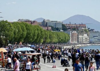 Turismo: circa 16 milioni di italiani preparano le valigie per Pasqua e per il ponte del 25 aprile