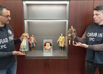 Napoli, presepe del ‘700, ritrovati 4 preziosi pastori rubati nel 1978 dalla chiesa di Santa Maria la Nova