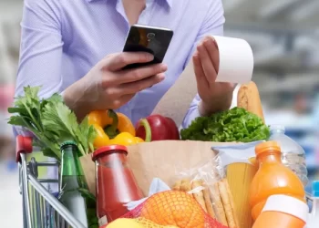 Carta risparmio spesa 2023 in arrivo a luglio: come ottenerla e a chi spetta il nuovo bonus