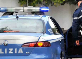 Portici, episodio di violenza tra giovanissimi: rissa sulla spiaggia delle Mortelle, 5 denunciati