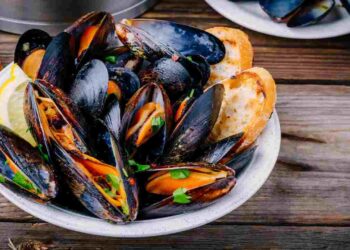 A Napoli giovedì santo Zuppa di Cozze per i più bisognosi