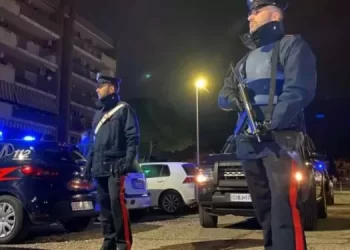 Giugliano, chiedono il pizzo ai cantieri, in stato di fermo 5 persone ritenute affiliate al clan Mallardo