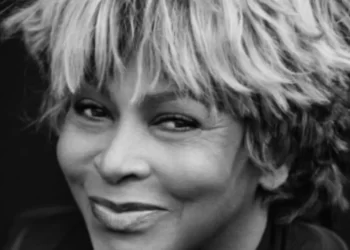 Muore Tina Turner: l’icona del soul che ha sfidato le avversità e conquistato il mondo della musica