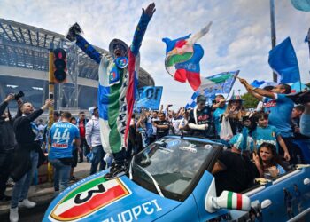 Napoli, festa solo rinviata, manca un punto per vincere lo scudetto: ecco tutte le combinazioni