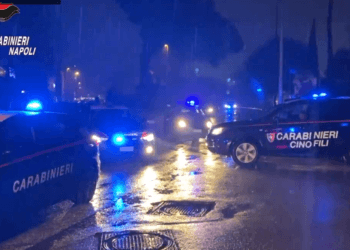 Caivano, camorra “pacchi della spesa” durante il Covid: arrestati 20 esponenti del clan Gallo-Angelino (Video)