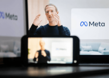 Social media: Zuckerberg sfida Elon Musk e lancia una nuova piattaforma simile a Twitter