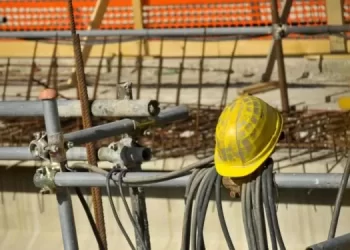 Un’altra morte sul lavoro: A Casal di Principe operaio 62enne precipita nel vuoto in un cantiere