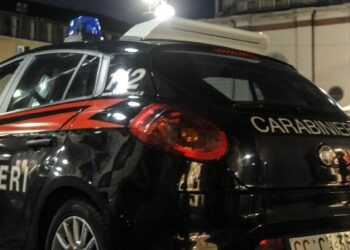 Tentativo di rapina, 21enne di Ponticelli ferito a colpi di pistola: indagini in corso dei carabinieri