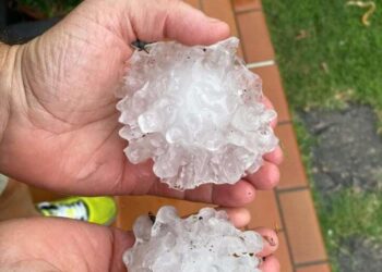 Violenta grandinata nel Veneto e nel Mantovano, chicchi come palline da tennis: ferite 110 persone