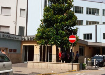 Frattamaggiore, aggredisce a pugni il medico del pronto soccorso: arrestato dai carabinieri