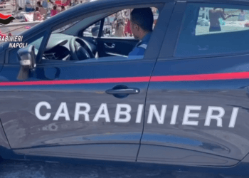 Sorrento, appicca incendi, grazie all’intervento di tanti cittadini si evita catastrofe: 60enne arrestato (Video)