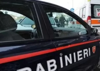 Frattamaggiore, tragedia sul posto di lavoro: giovane operaio di 20 anni muore schiacciato da una macina